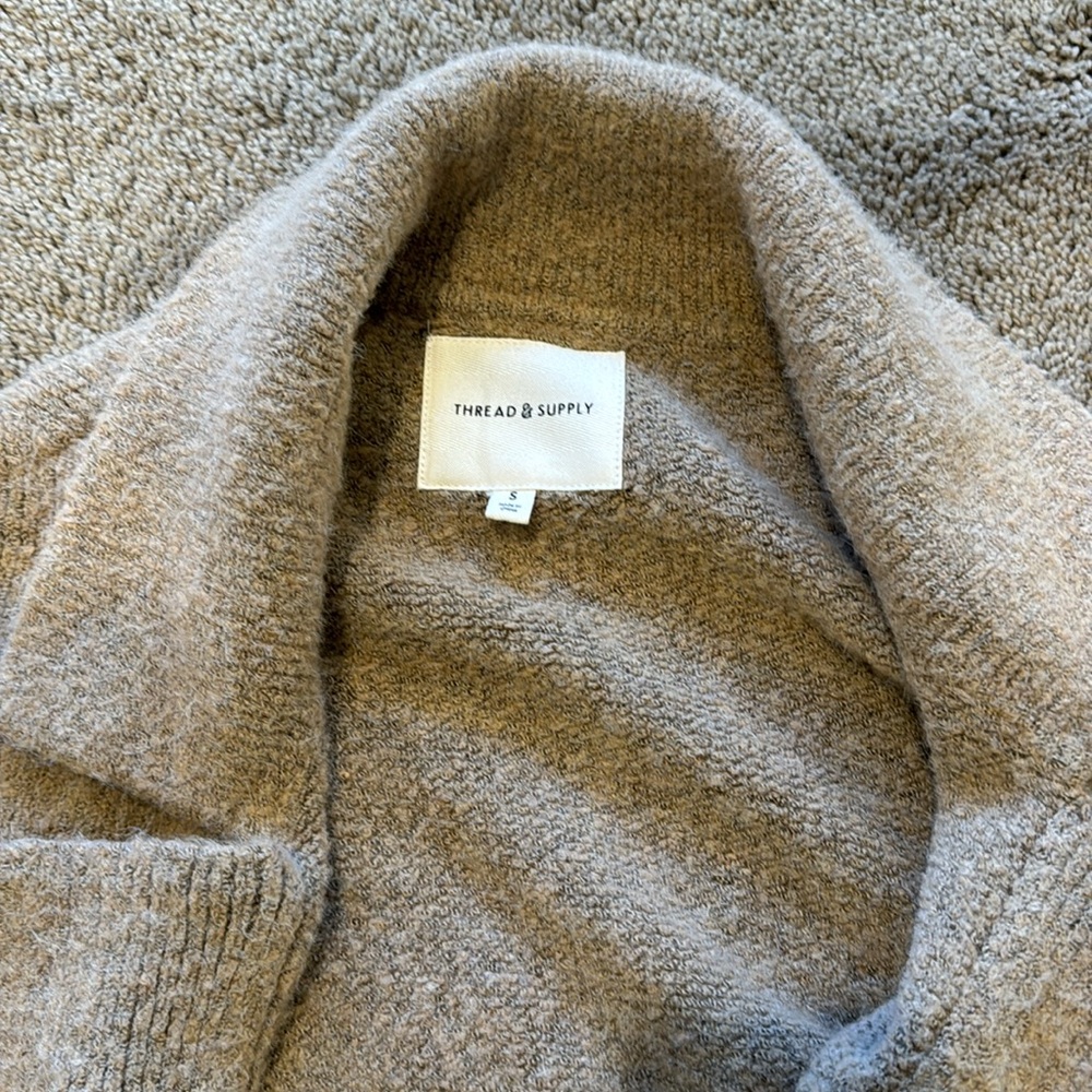 Collared Cardigan - Picture 2 of 2